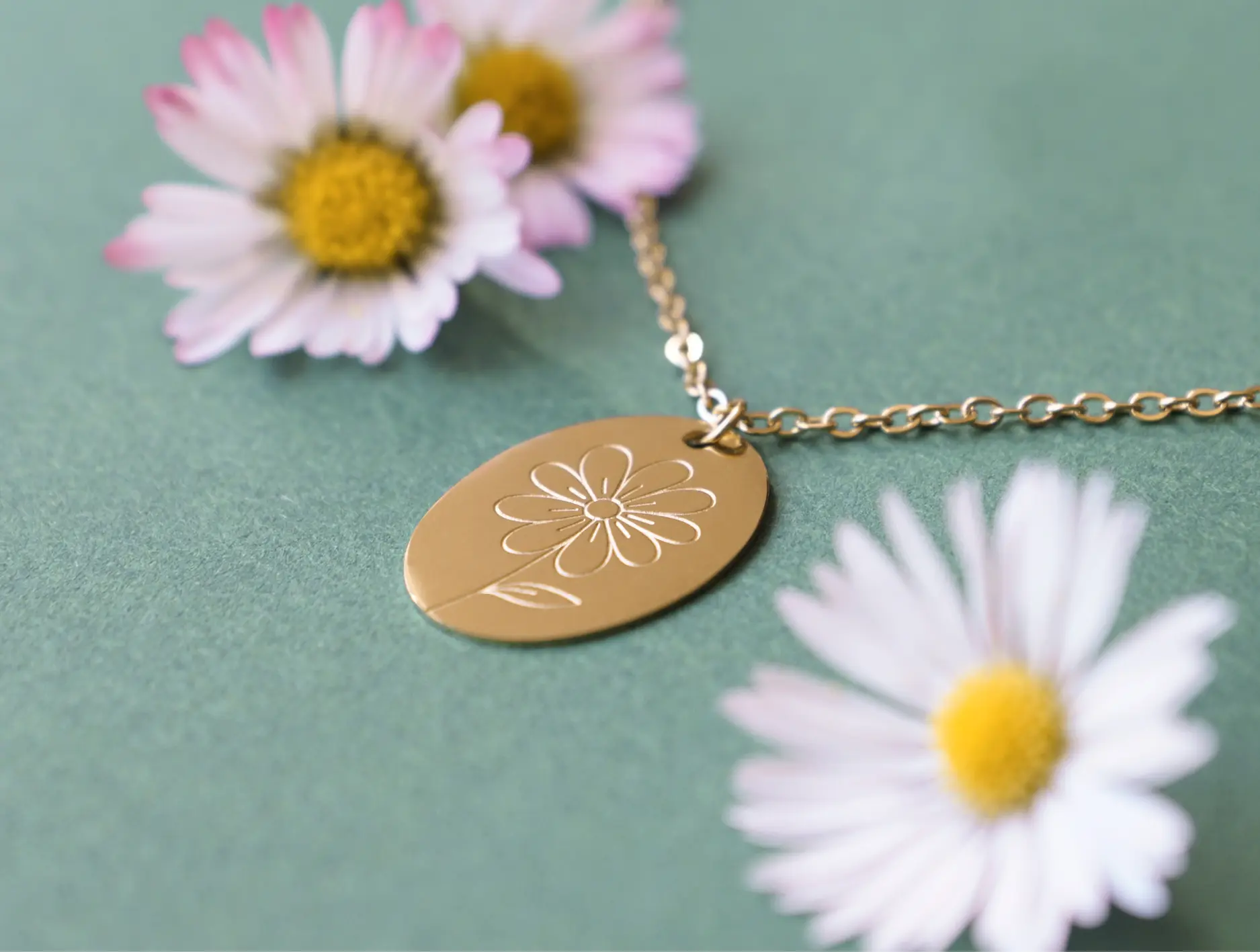 Halskette FLOWER LOVE – Gänseblümchen Halskette FLOWER LOVE – Gänseblümchen